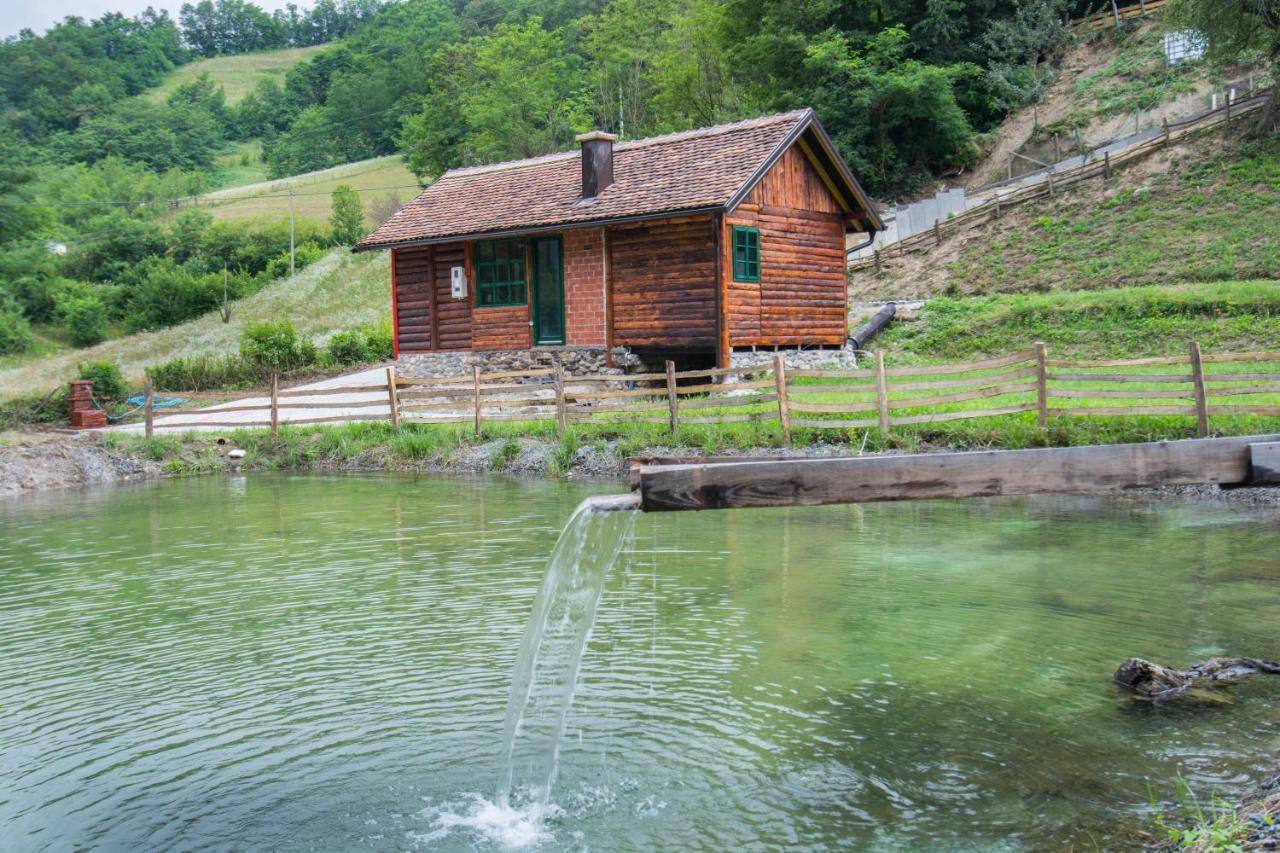 Vajat Tuk Villa Bajina Basta Buitenkant foto